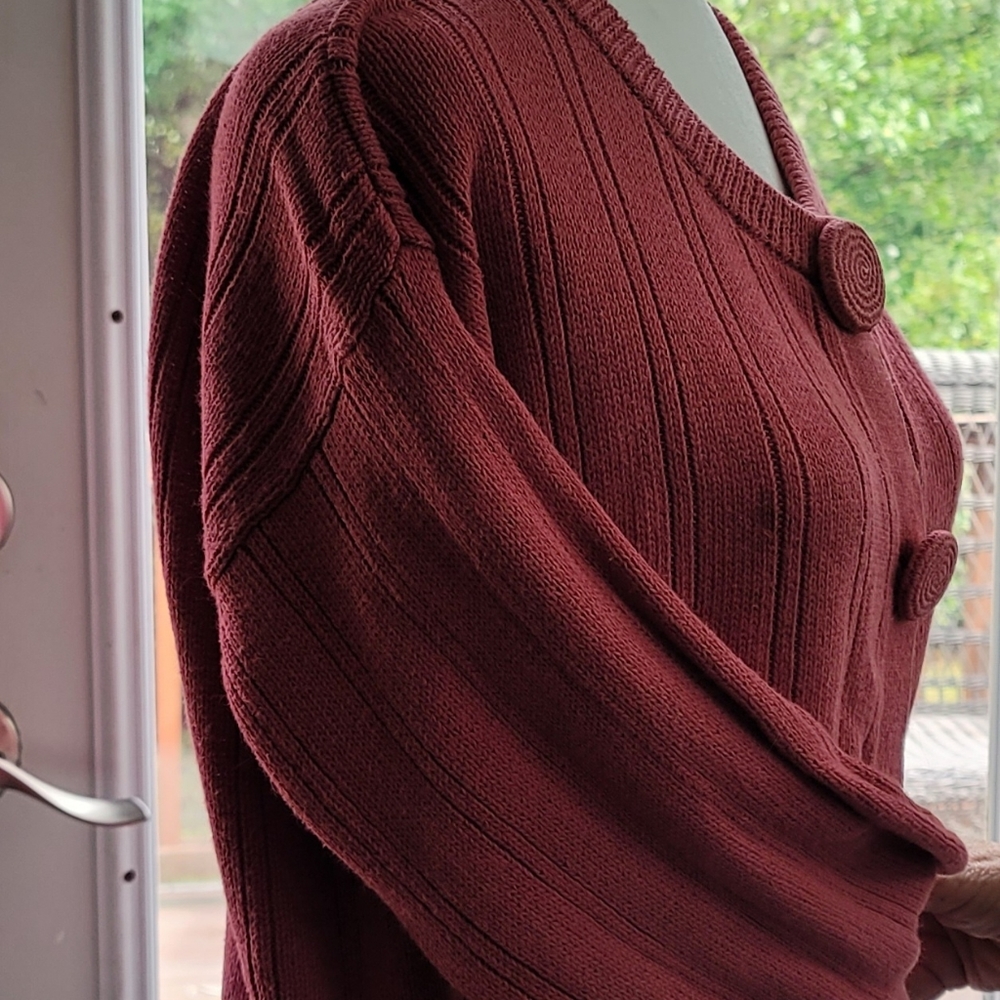 Sweater - Picture 2 of 4